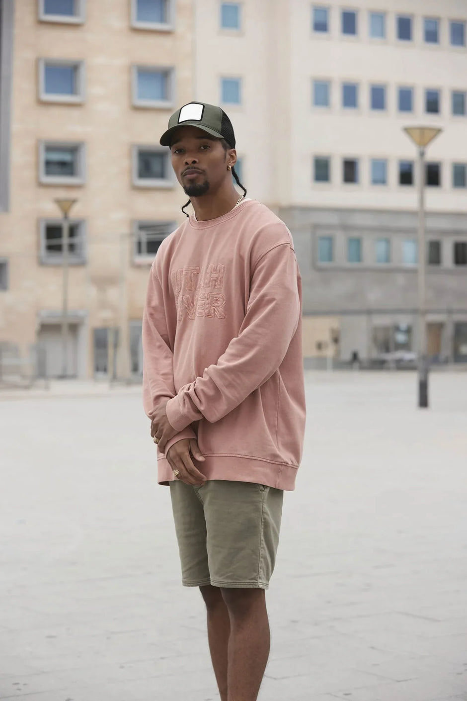 B636 - Casquette trucker 5 panneaux avec patch carré - Occifloc