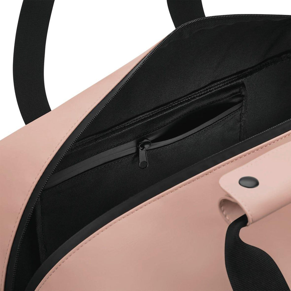 BG338 - Sac de voyage en polyuréthane mat BagBase®