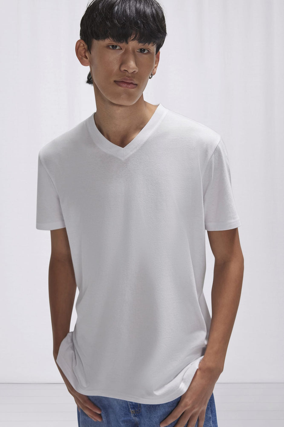 CGTU008 - T-shirt col V #150 B&C