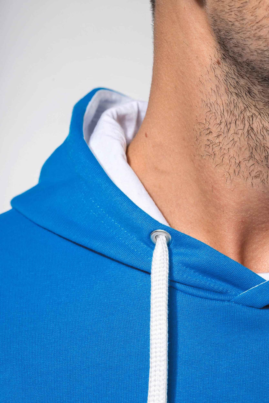 K446 - Sweat-shirt capuche contrastée homme - Occifloc
