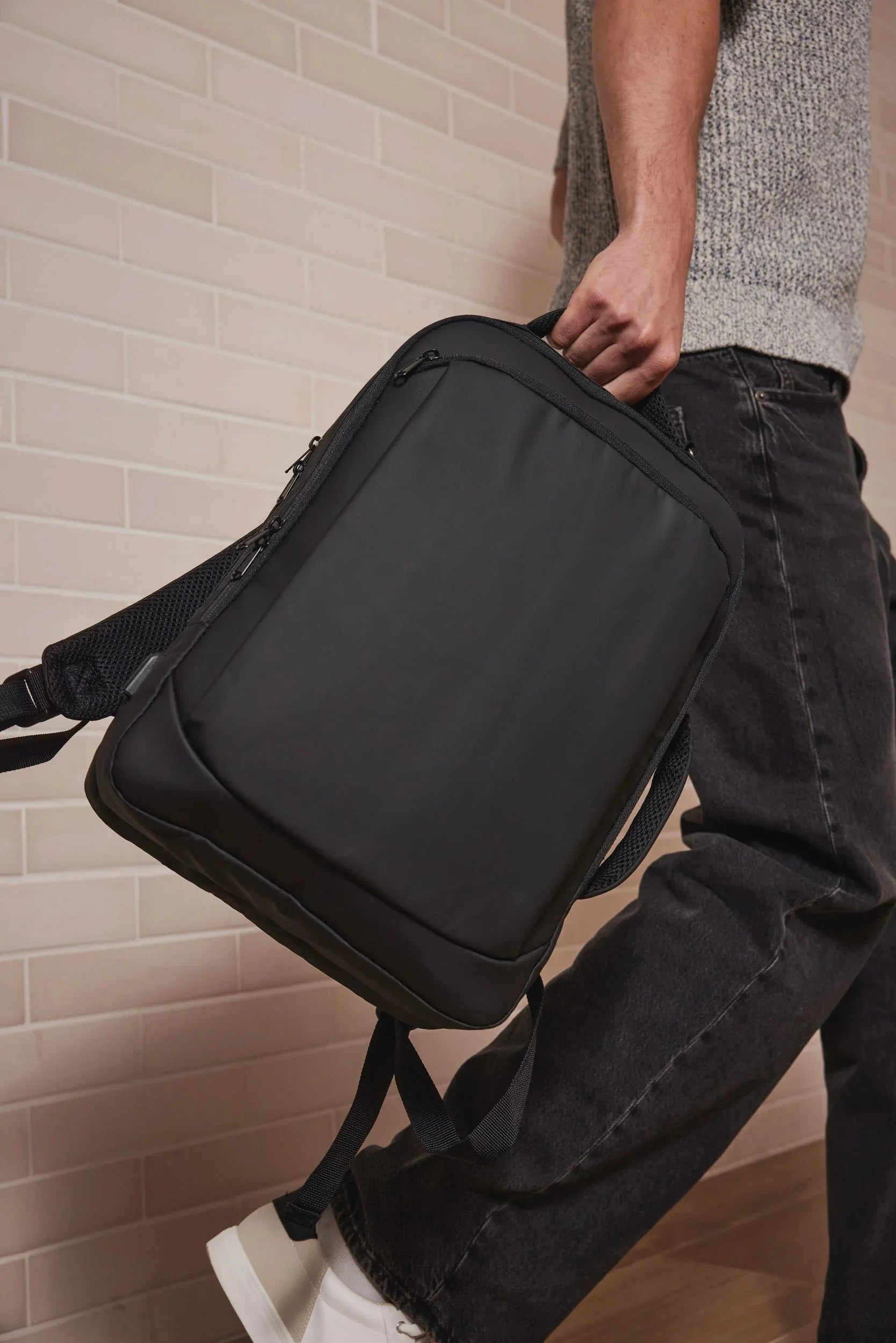 KI5110 - Sac à dos business pour documents et ordinateur portable/tablette Kialma par K-loop - Occifloc