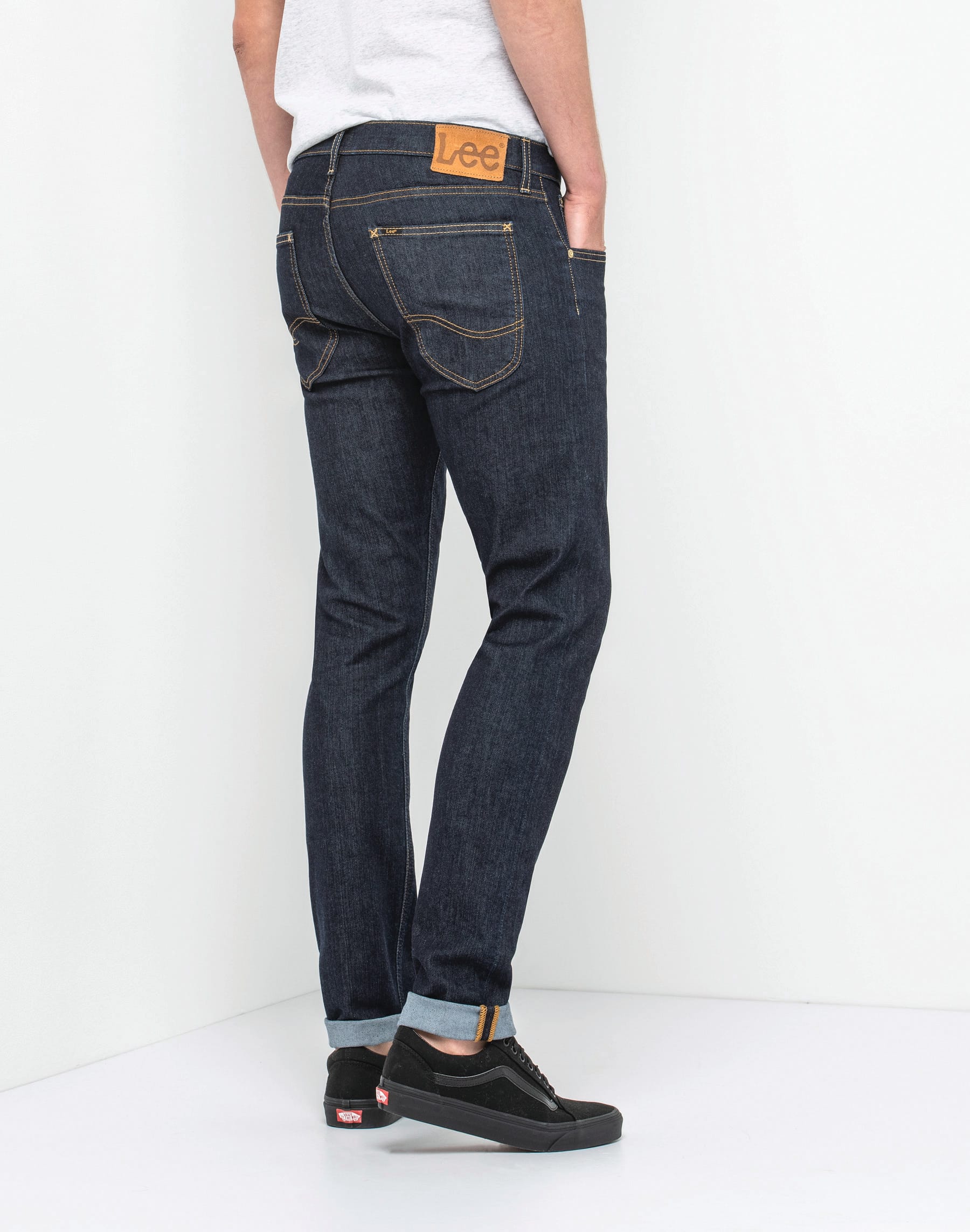 L719 - Jean Homme Luke Slim Tapered Lee
