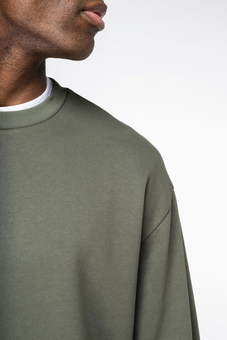 NS435 - Sweat-shirt écoresponsable à col rond à épaules tombantes molleton gratté unisexe - Occifloc