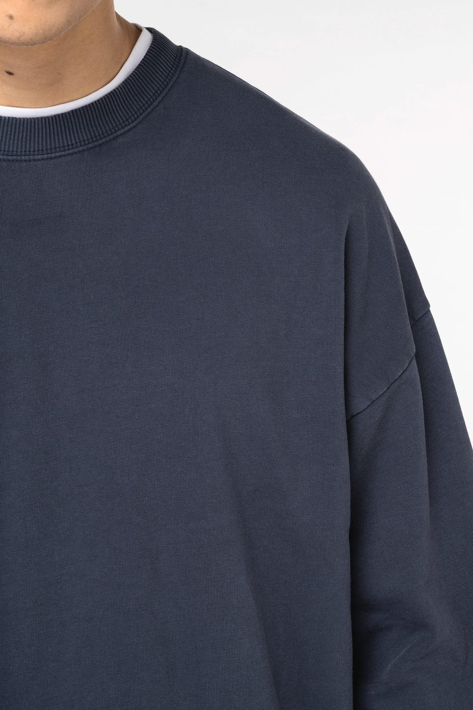 NS447 - Sweat-shirt écoresponsable à col rond délavé oversize unisexe - Occifloc