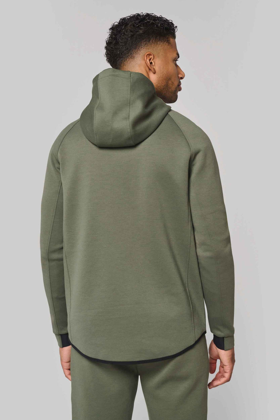 PA358 - Veste à capuche performance