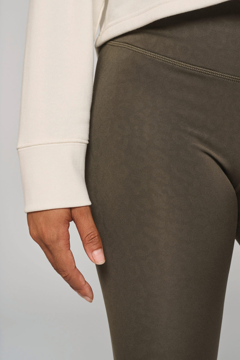 PA396 - Sweat-shirt crop à capuche femme - Occifloc