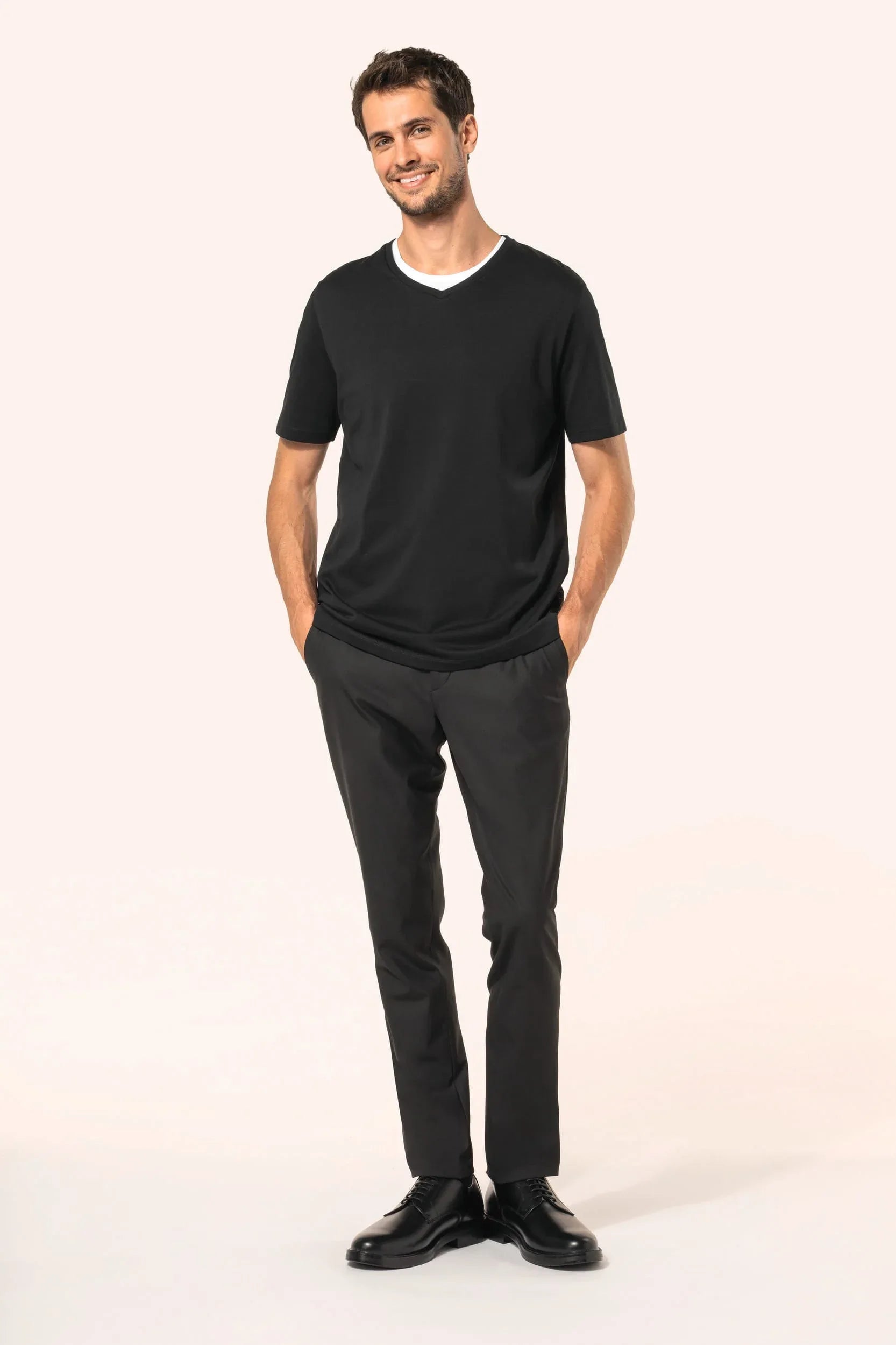 PK304 - T-shirt Supima® col V manches courtes homme - Occifloc