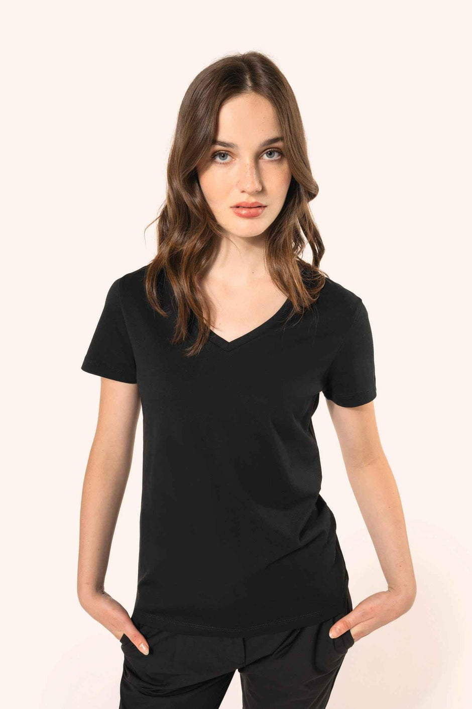 PK305 - T-shirt Supima® col V manches courtes femme - Occifloc