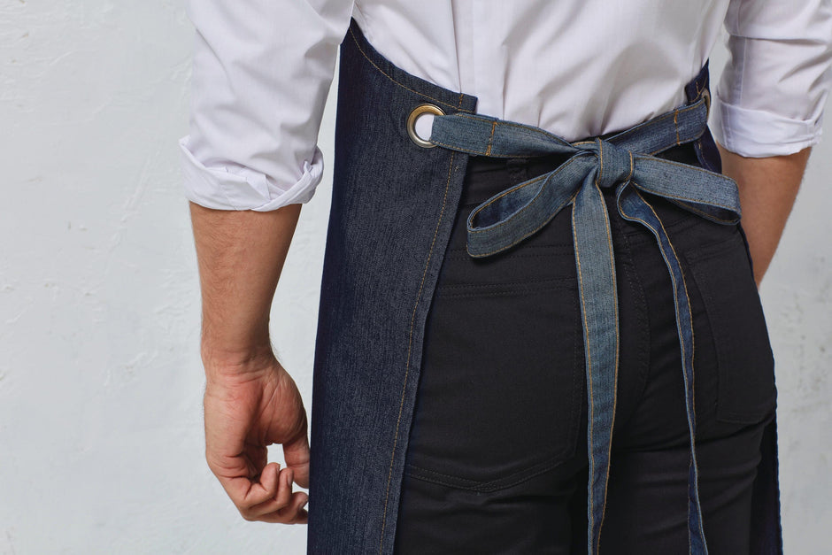 PR127 - Tablier Denim à bavette 