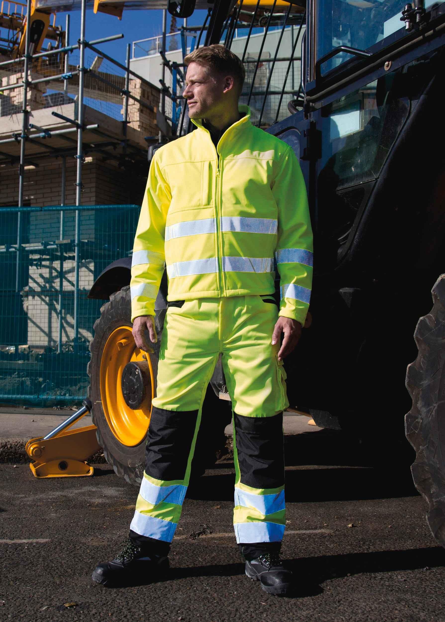 R117 - Veste Softshell High Viz