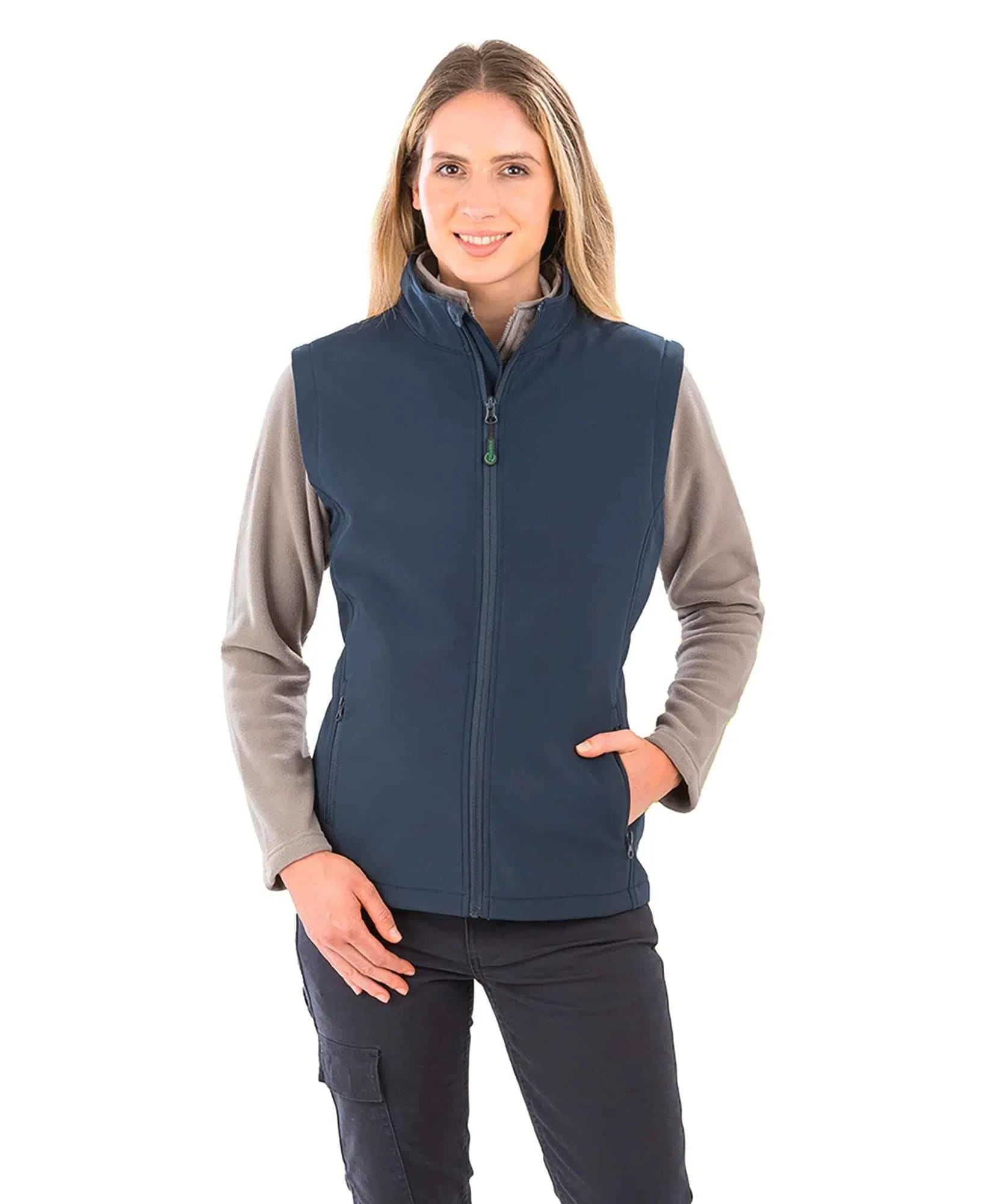 R902F - Bodywarmer softshell femme recyclé