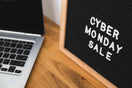 cyber-monday-sale-sign-by-computer - Occifloc