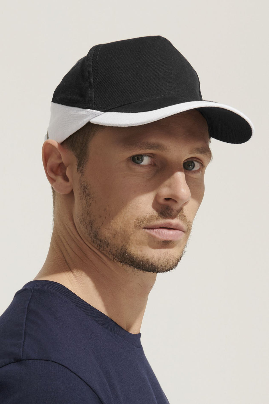 Casquette bicolore SOL'S BOOSTER en coton brossé