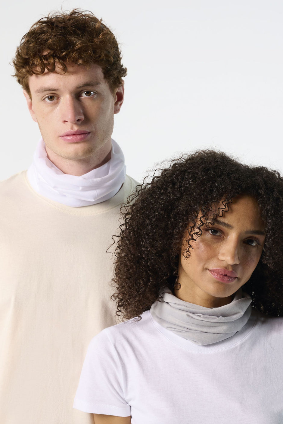 Tour de cou multifonction SOL'S BOLT en polyester.