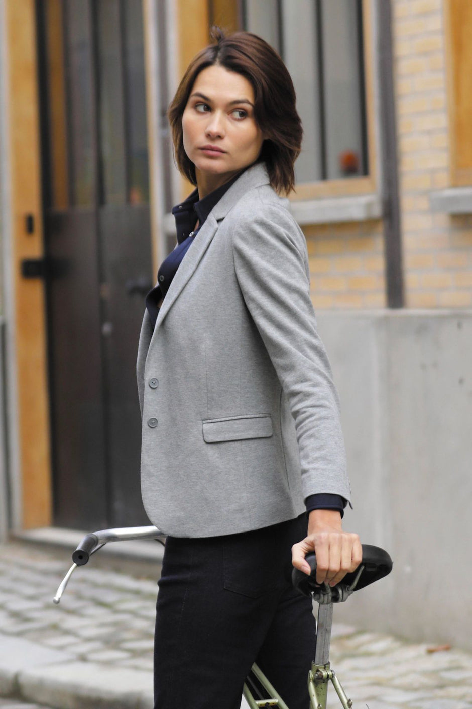 Blazer NEOBLU MARCEL WOMEN: élégant et confortable.